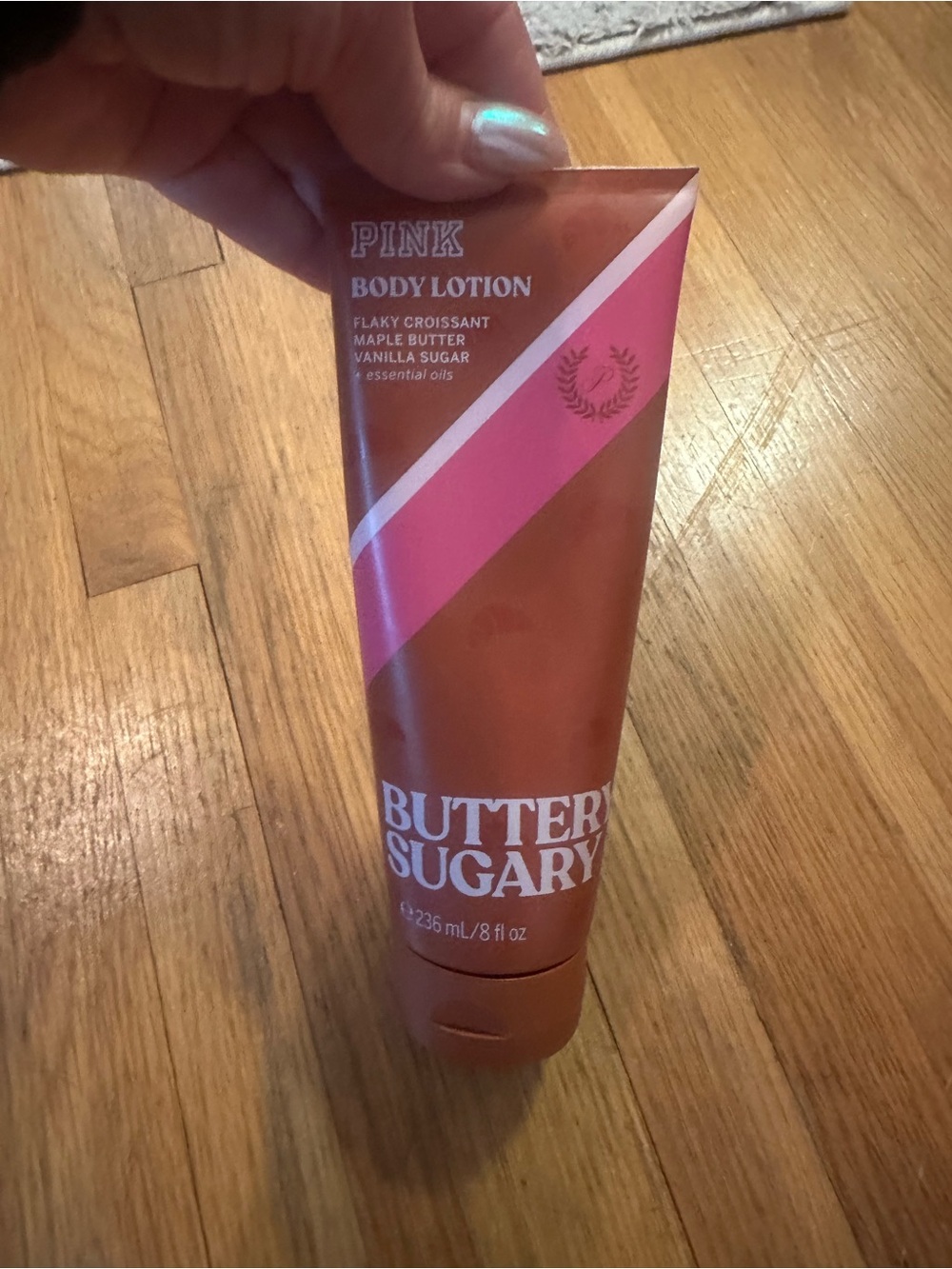 PINK Victoria's Secret Butter Sugary Body Lotion - Pink & Cream